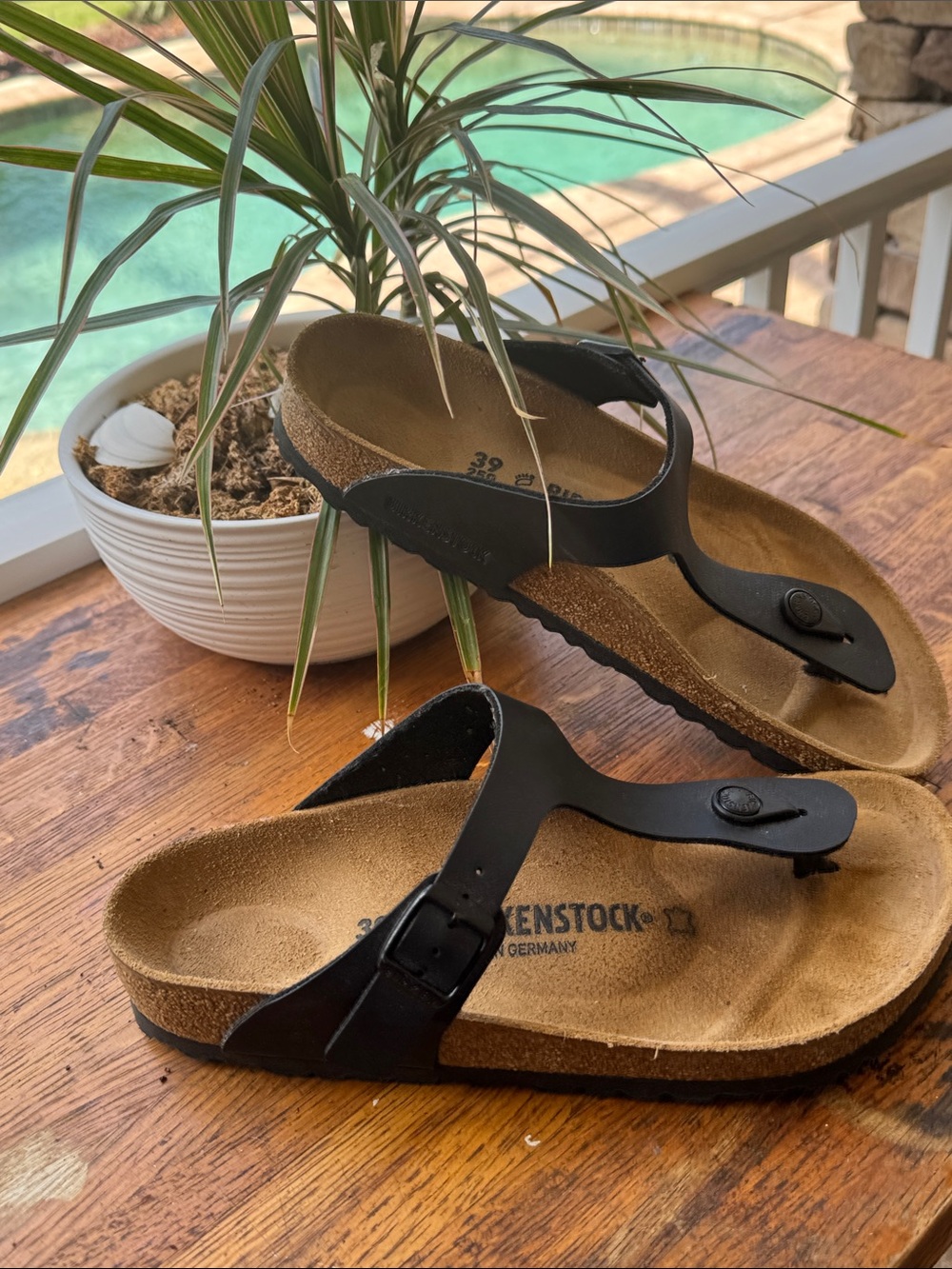 Birkenstock Giezh Thong Black Cork Sandals sz 39 women’s 8 8.5 lk new.